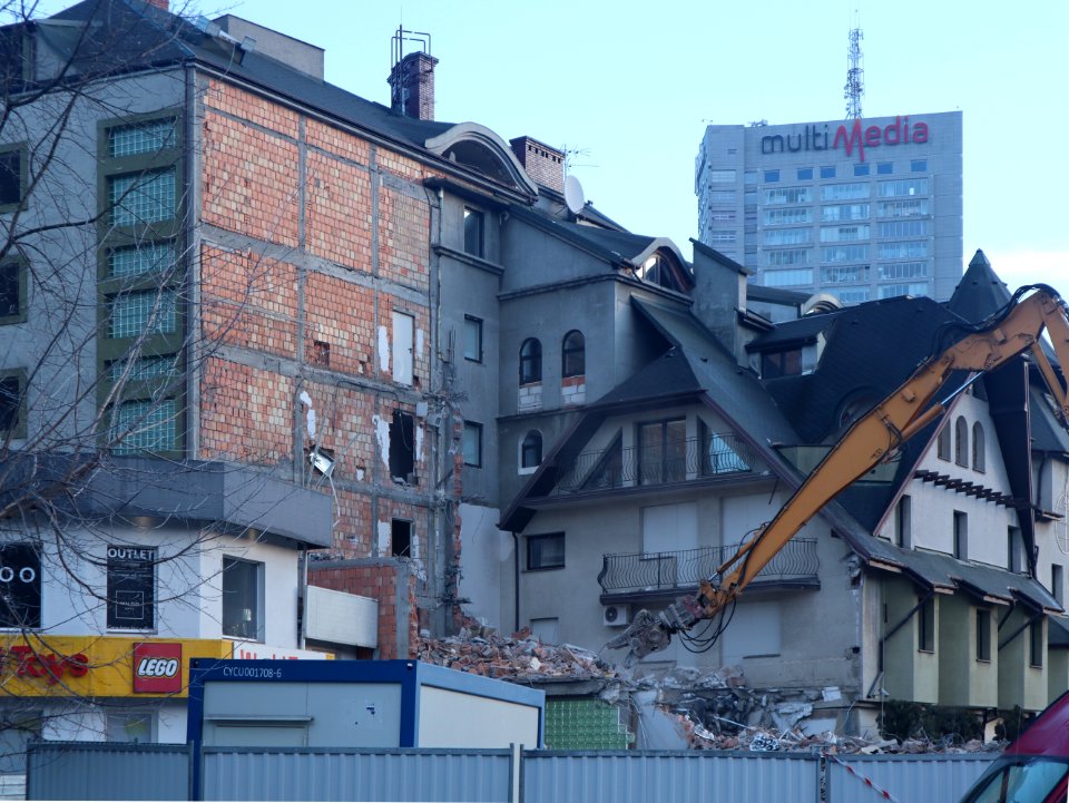 20-12-2019_Warszawa_rozbiórka_Czarnego_Kota,_3