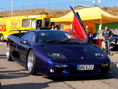 2000_Lamborghini_Diablo_GT,_German_registration_DN_KJ3
