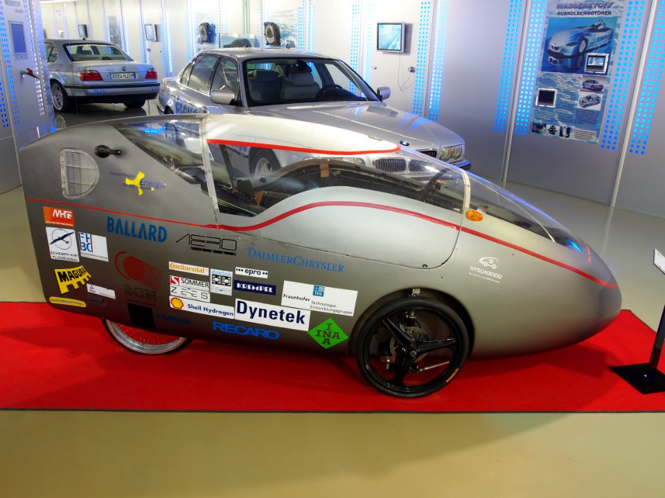 2004_HYSUN_3000,_Frauenhover_Technologie_Entwicklungsgrueppe_Bild_1
