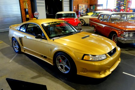2000_Mustang_GT_Saleen_S281_-_Automobile_Driving_Museum_-_El_Segundo,_CA_-_DSC01574