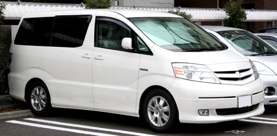 2003-2005_Toyota_Alphard_Hybrid