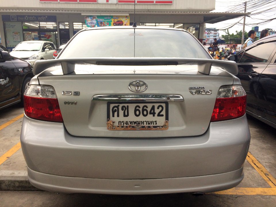 2003-2004_Toyota_Soluna_Vios_(NCP42)_1.5_S_VVT-i_Sedan_(17-04-2018)_06