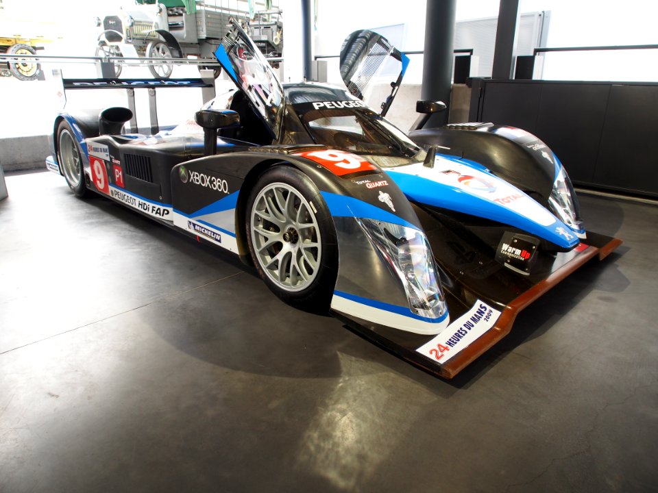 2009_Aventure_Peugeot_908_photo_5