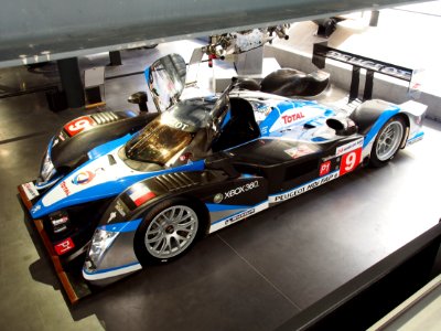 2009_Aventure_Peugeot_908_photo_2