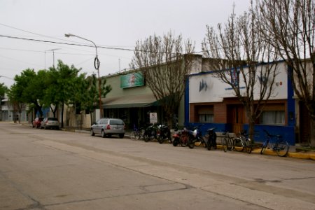 2011.10.19.084511_Calle_Santa_Fé_Corral_de_Bustos_Argentina