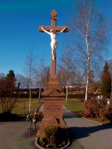 20110206Friedhofkreuz_Reilingen