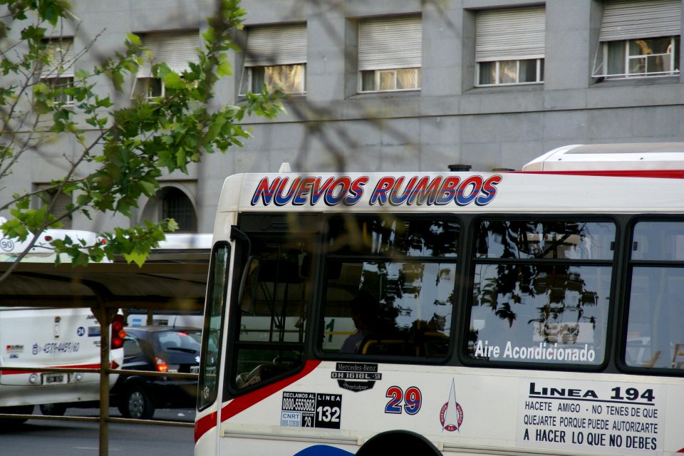 2011.10.17.173819_Bus_Av._Ramos_Mejía_Retiro_Buenos_Aires