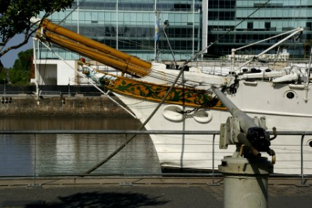 2011.10.17.161052_Fragata_Sarmiento_Puerto_Madero_Buenos_Aires