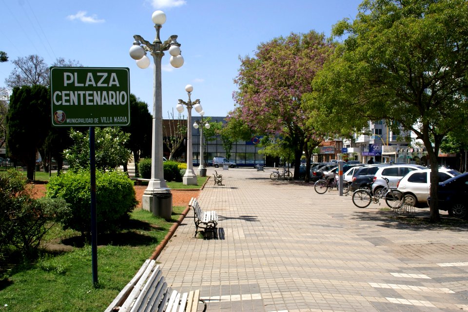2011.10.19.134306_Plaza_Centenario_Villa_María_Argentina
