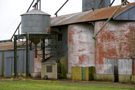 2011.10.19.090831_Barns_train_station_Corral_de_Bustos_Argentina