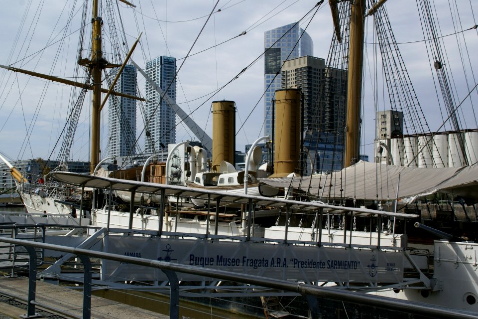 2011.10.17.151821_Fragata_Sarmiento_Puerto_Madero_Buenos_Aires
