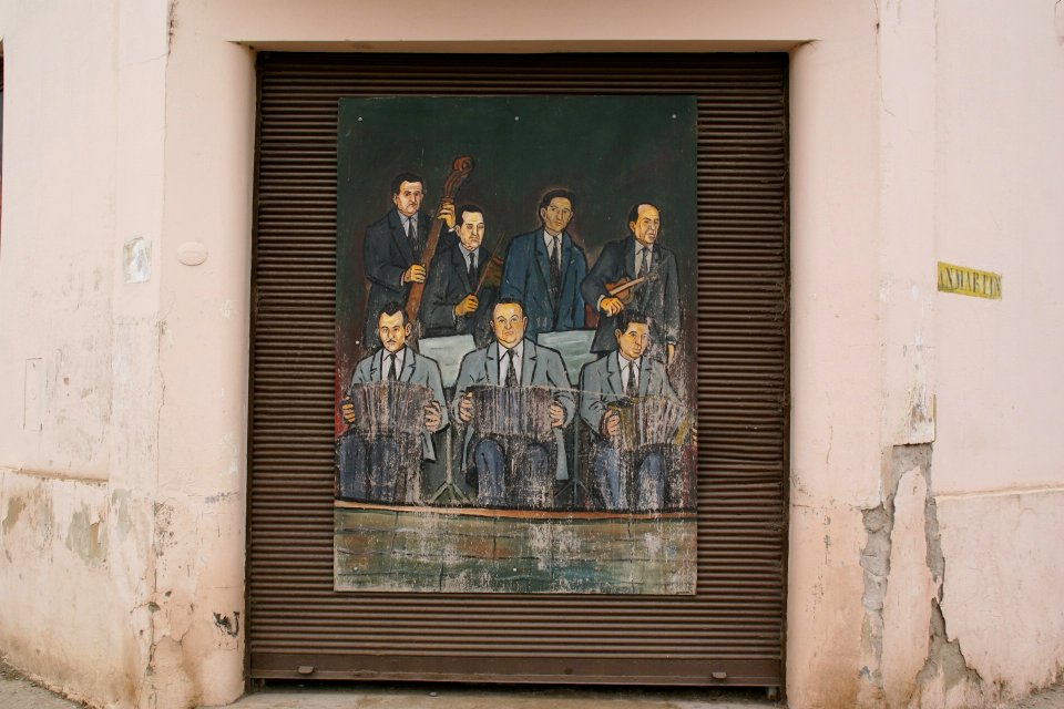 2011.10.19.085646_Pinturas_murales_Corral_de_Bustos_Argentina