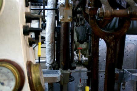 2011.10.17.153541_Engine_room_Fragata_Sarmiento_Puerto_Madero_Buenos_Aires