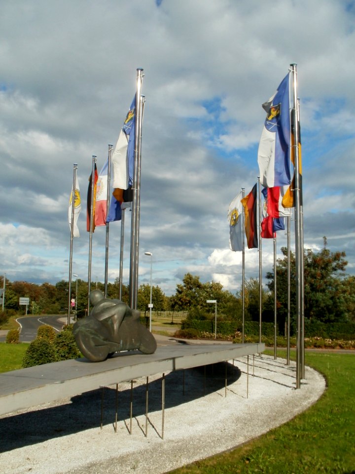 20110814Motorradfahrer-Denkmal_Hockenheim2