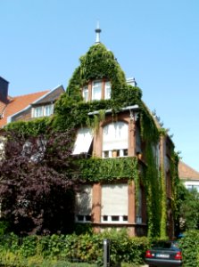 20110822An_der_Christ-Koenig-Kirche17_Saarbruecken1