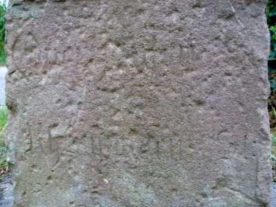 20110826Grenzstein_Oberhausen_Rheinhausen5