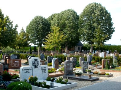 20110826Friedhof_Kirrlach