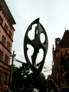 20110519Brunnen_Rathausplatz_Saarbruecken3