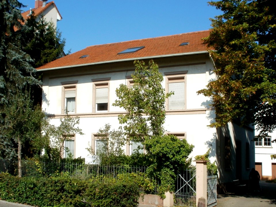 20110831Karlsruher_Str16_Hockenheim1