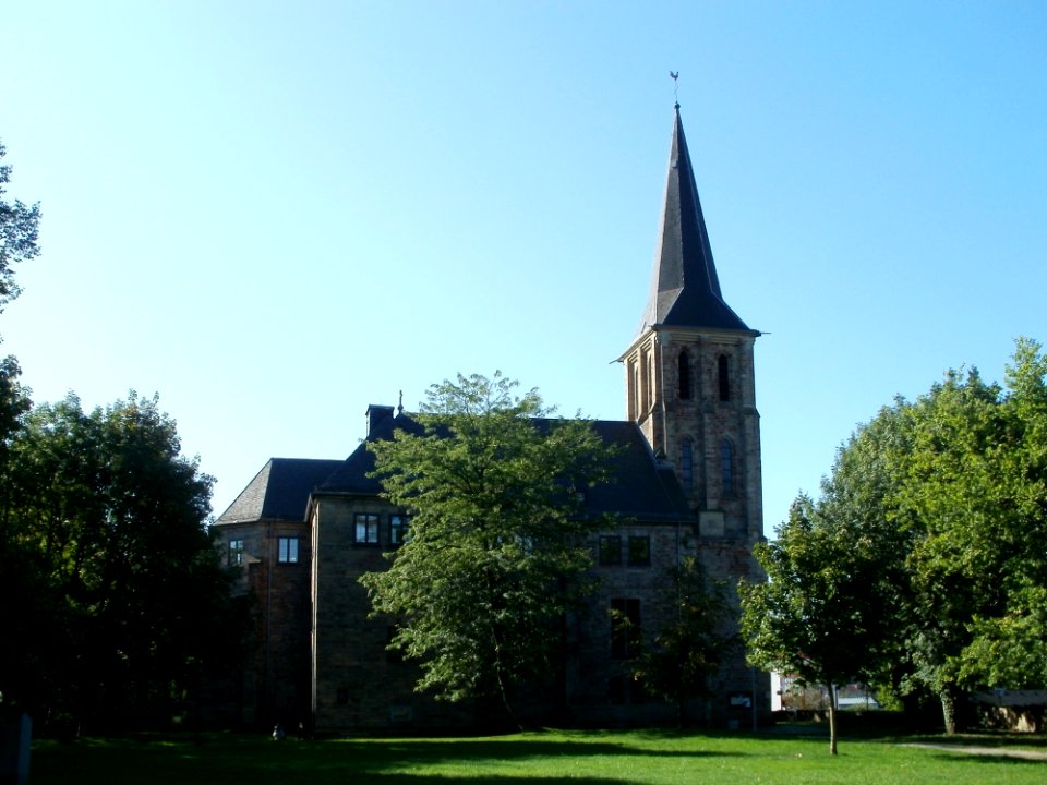 20110906Evangelische_Kirche_Malstatt3