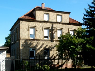 20110910Kath_Pfarrhaus_Bruehl1