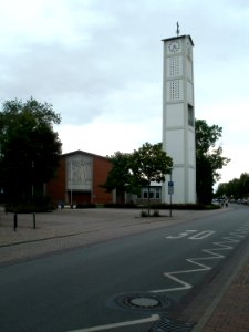 20110623Christuskirche_Oftersheim1