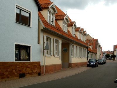 20110623Mannheimer_Str59_Oftersheim1