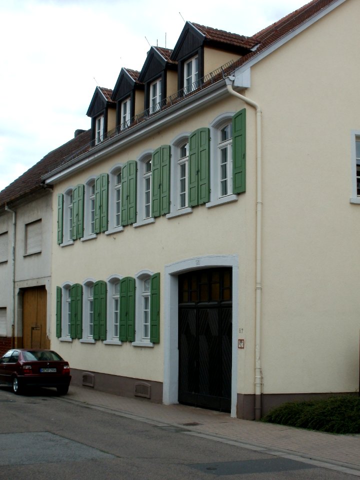 20110623Mannheimer_Str67_Oftersheim1