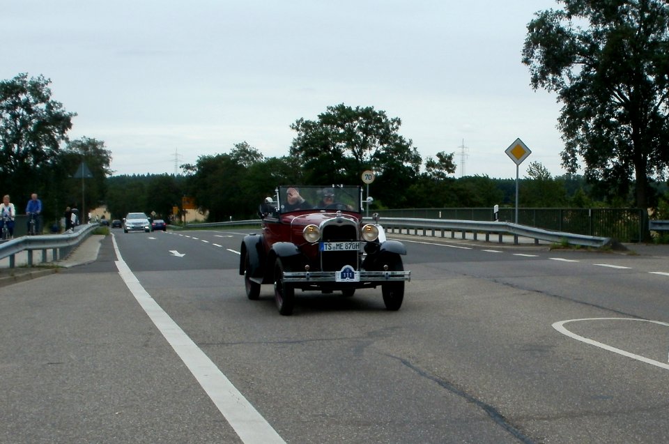20110625Bertha-Benz-Fahrt_Neulussheim13