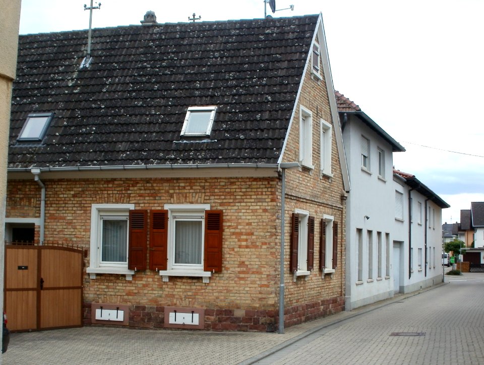 20110623Karlstr19_Oftersheim