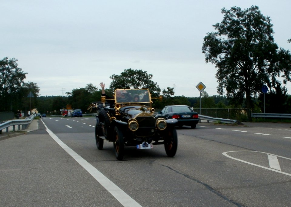 20110625Bertha-Benz-Fahrt_Neulussheim12