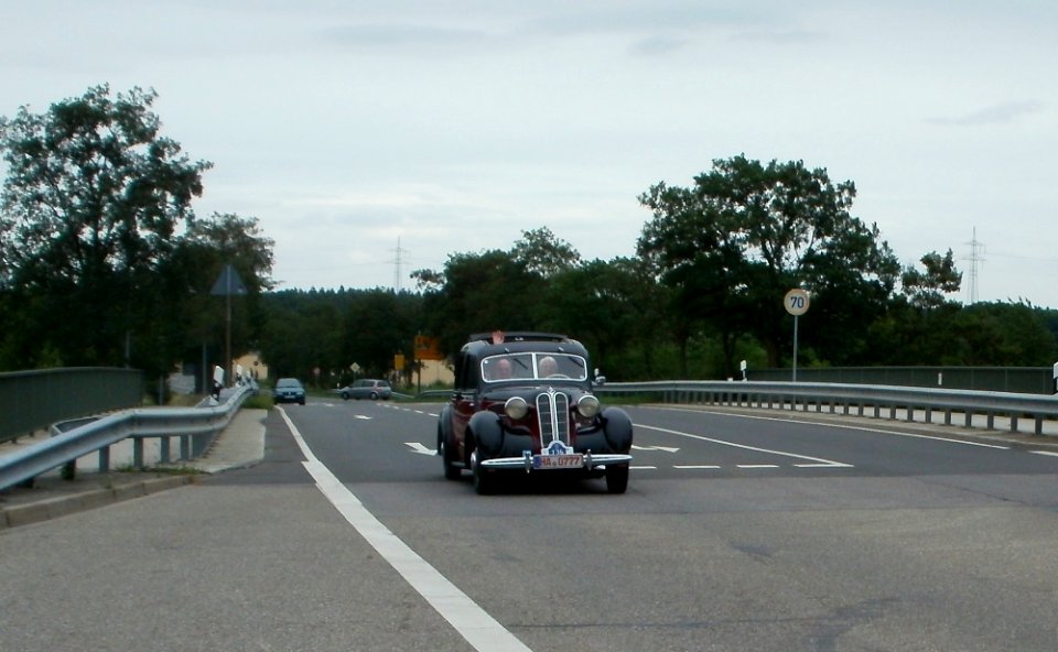 20110625Bertha-Benz-Fahrt_Neulussheim07