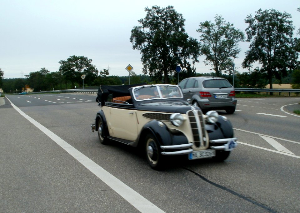20110625Bertha-Benz-Fahrt_Neulussheim20