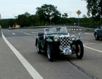 20110625Bertha-Benz-Fahrt_Neulussheim03 photo