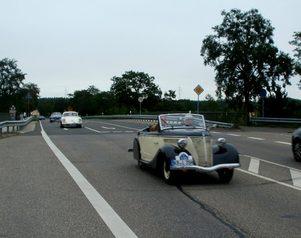 20110625Bertha-Benz-Fahrt_Neulussheim23