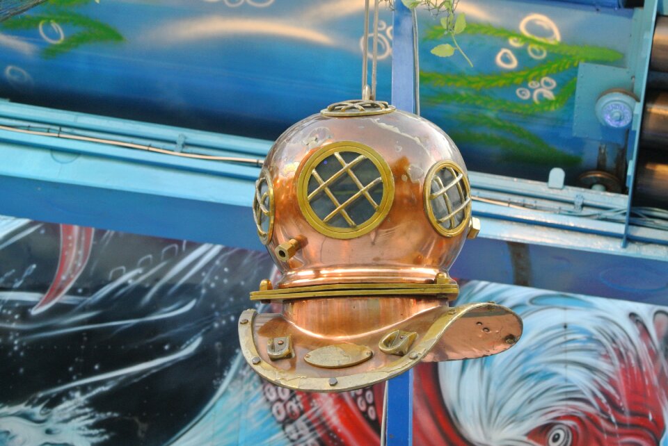 Old copper deep sea
