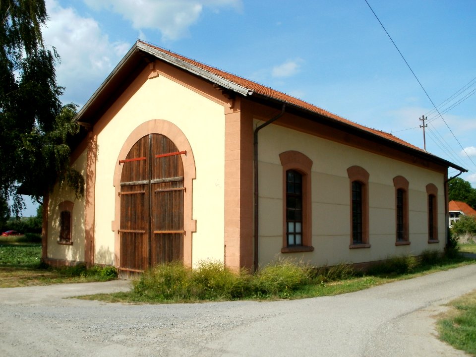 20110528Lockschuppen_Lusshof1
