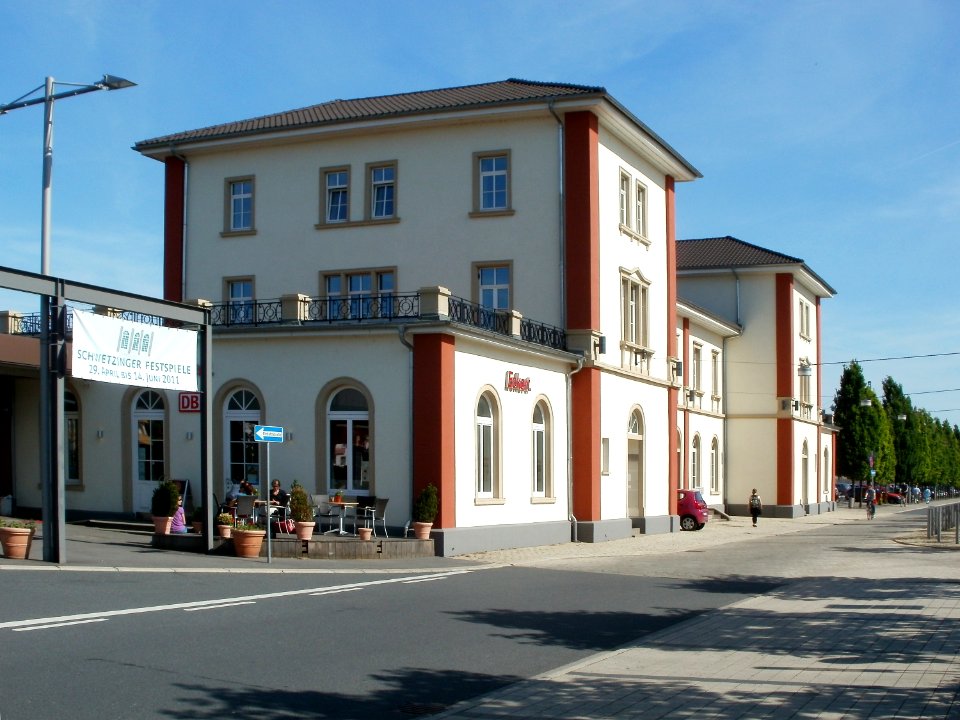 20110529Bahnhof_Schwetzingen03