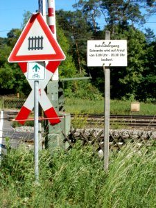 20110525Bahnuebergang_Rheinbahn_Schwetzingen2