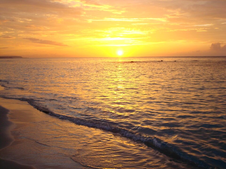 Runaway bay travel water