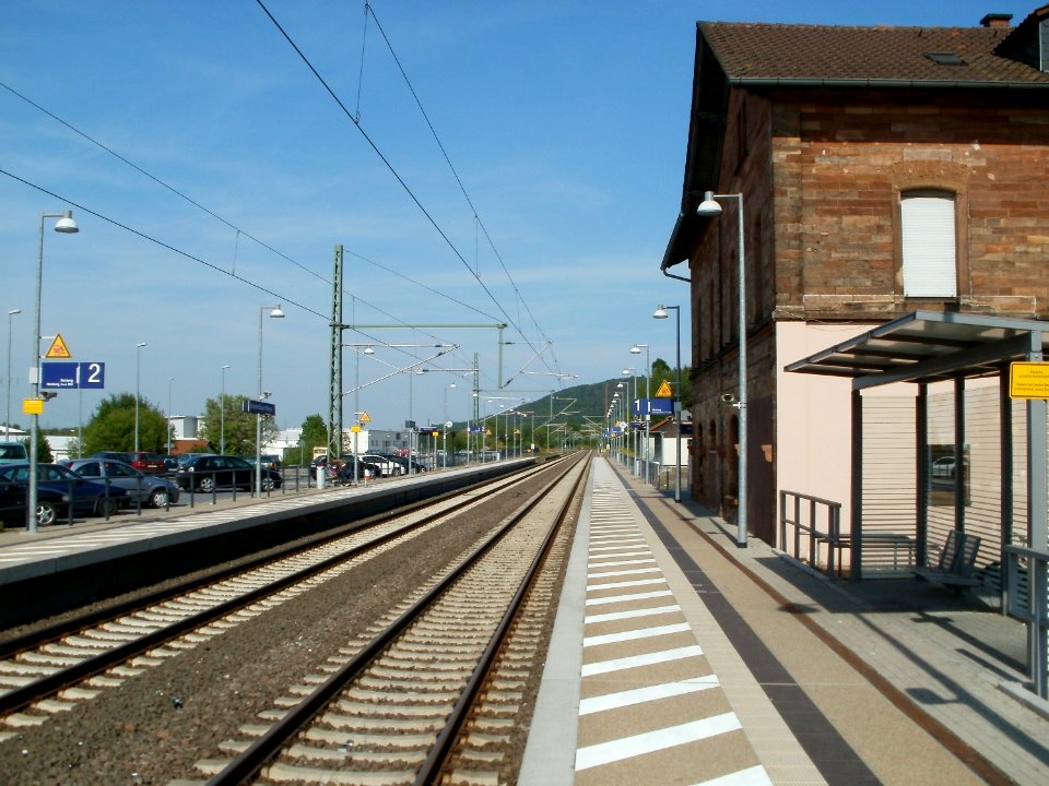 20110505Bahnhof_Bruchmuhlbach-Miesau1