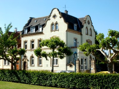 20110513Ev_Pfarrhaus_Hockenheim1
