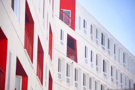 Building high-rise windows