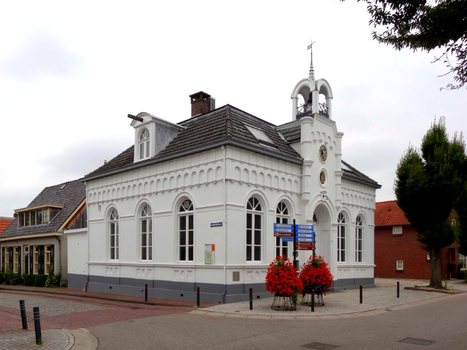 20130815_Voormalig_gemeentehuis_Diepenheim