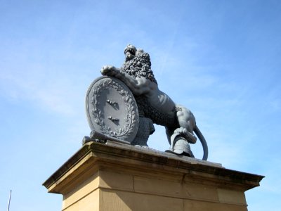 20130316Neues_Schloss_Stuttgart_Loewe