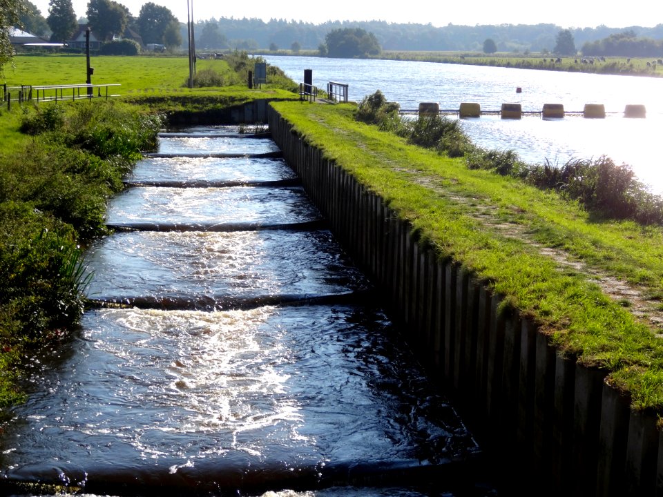 20130930_Vecht_vistrap_bij_stuw_bij_Vilsteren