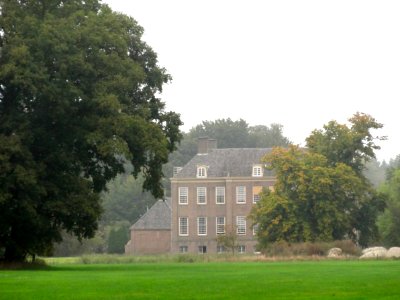 20130923_Kasteel_Eerde_vanuit_het_zuiden