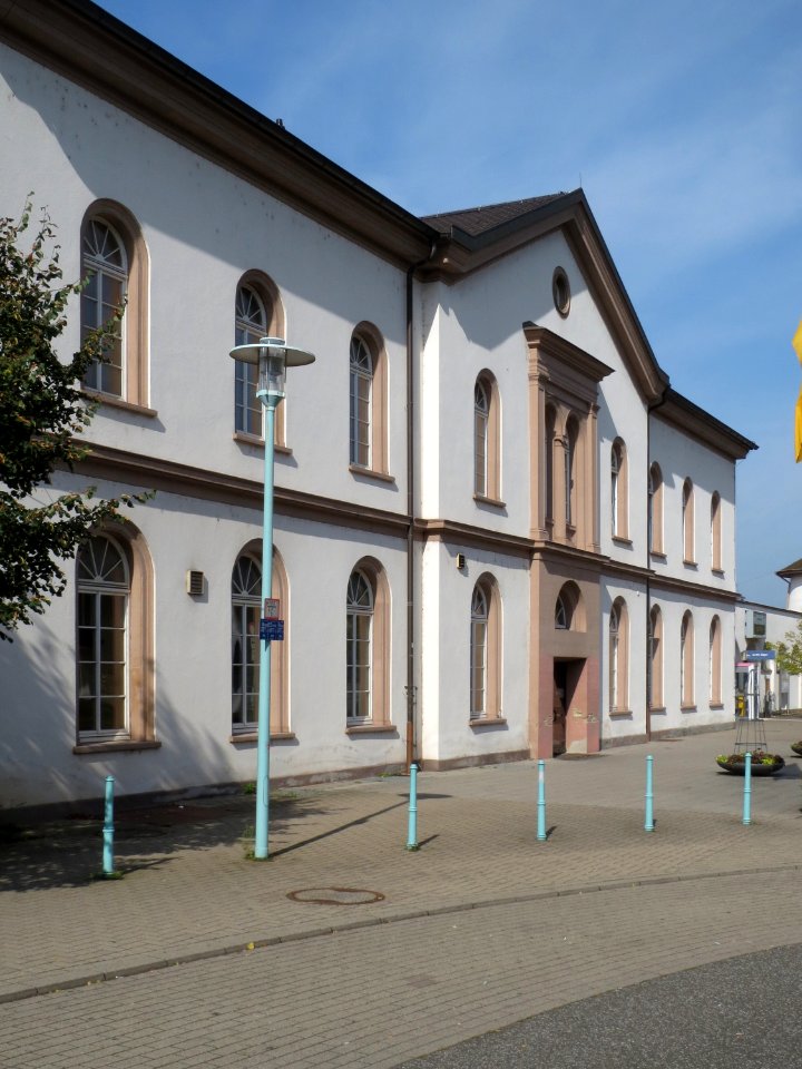 20131003Bahnhof_Merzig2