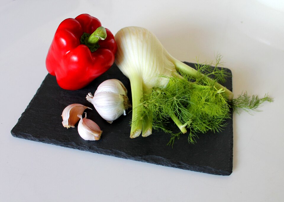 Food garlic green