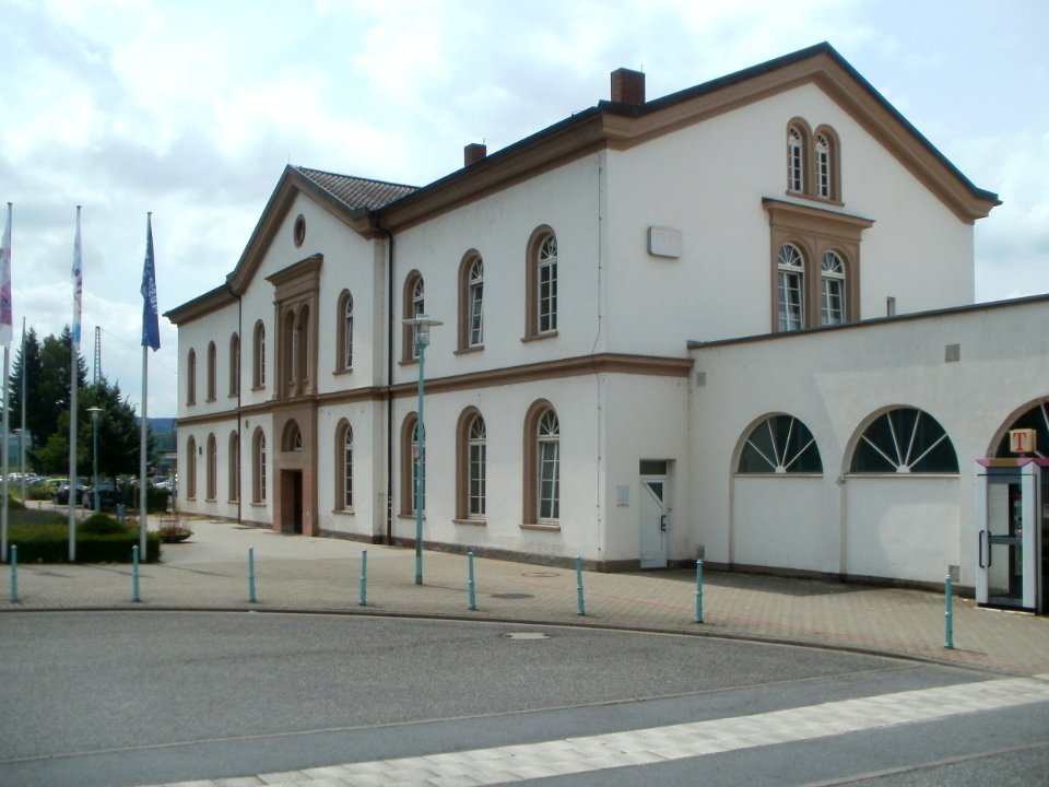 20120704Bahnhof_Merzig1